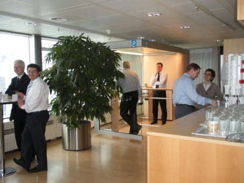 Fix Pont Trade Kft. - doh�nyz�kabinok